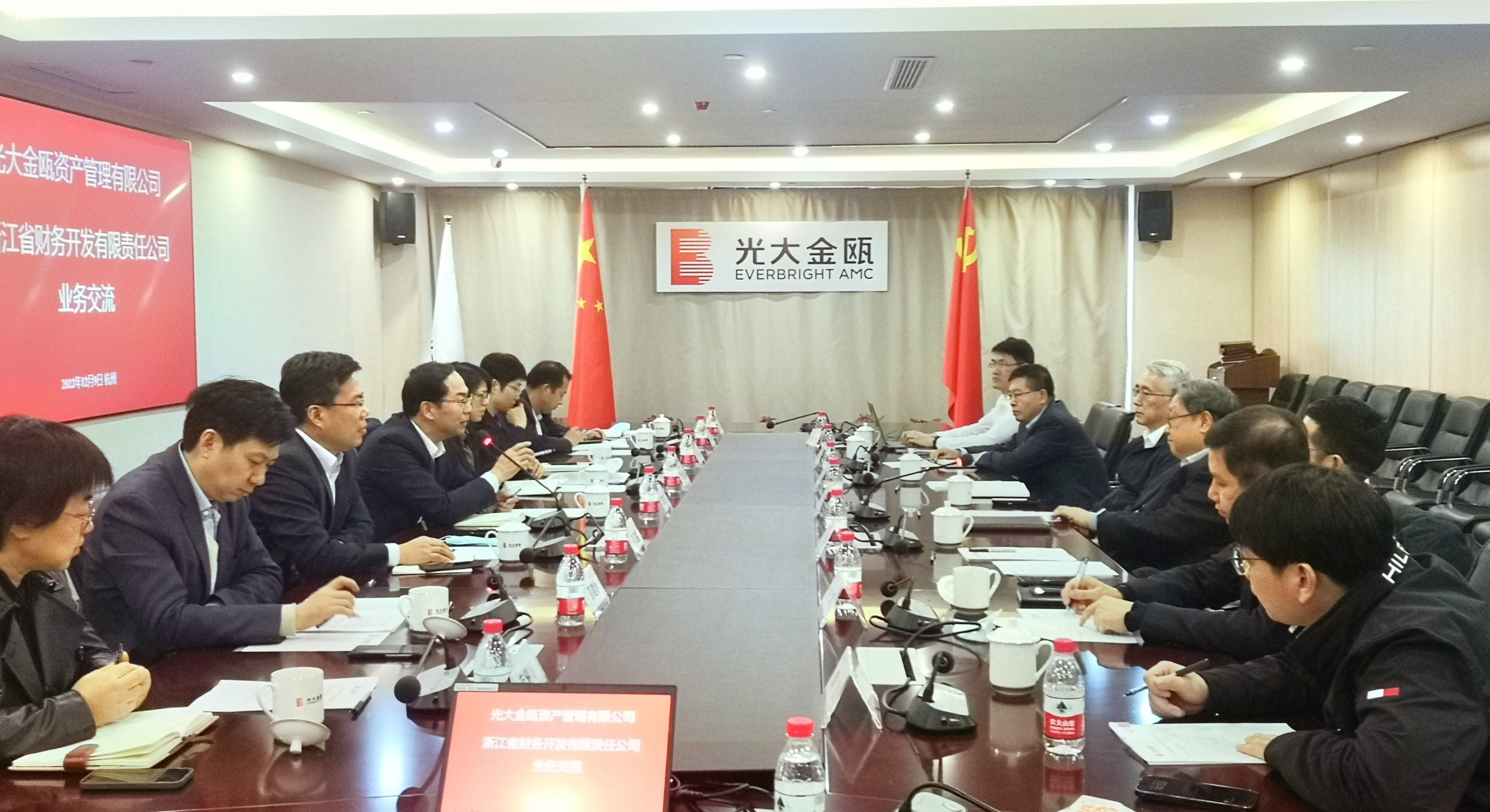 董事长调研 - 副本.jpg 董事长调研 - 副本.jpg
