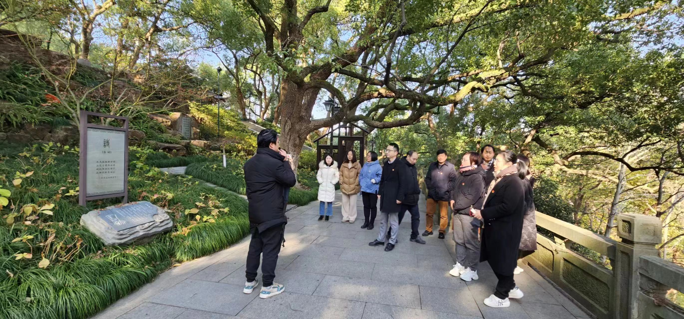 体验吴山清风专线1.jpg 体验吴山清风专线1.jpg